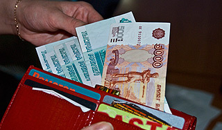 Зарплату предложили давать каждую неделю Зарплату предложили давать каждую неделю