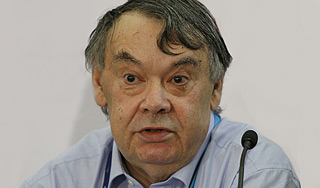 Герман-старший мечтает покинуть реанимацию Герман-старший мечтает покинуть реанимацию