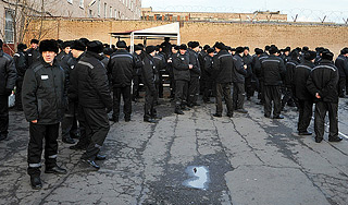 Заключенные устроили акцию протеста Заключенные устроили акцию протеста