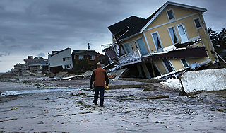 Ущерб от "Сэнди" оценили в $25 млрд Ущерб от "Сэнди" оценили в $25 млрд