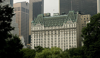 Миллиардер из Индии купил отель Plaza Миллиардер из Индии купил отель Plaza