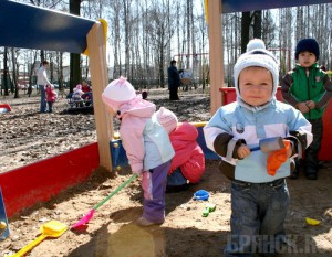 В навлинских детсадах здоровье дошколят подвергали риску