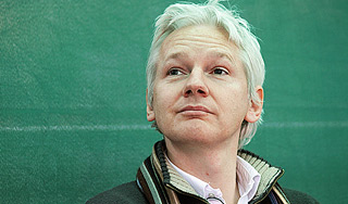 Джулиан Ассанж серьезно болен Джулиан Ассанж серьезно болен