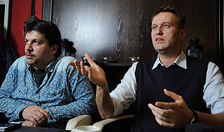 Пирамида Мавроди против "навальных" Пирамида Мавроди против "навальных"