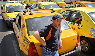 В России появятся такси на батарейках В России появятся такси на батарейках