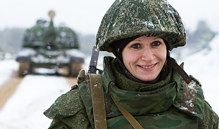 Бронежилеты адаптируют под женскую грудь Бронежилеты адаптируют под женскую грудь