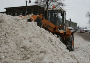 Брянске началась борьба со снегом