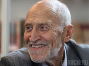 Эколог и телеведущий Николай Дроздов передаст Брянску награду