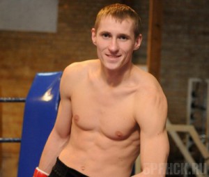 У брянского боксера Трояновского сменился соперник