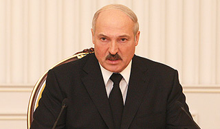 Лукашенко: России надо "забить болт" на США Лукашенко: России надо "забить болт" на США