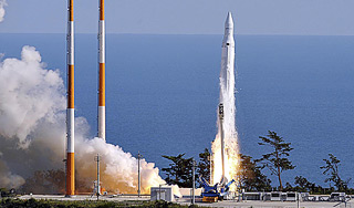 Ракета КНДР доставила спутник на орбиту Ракета КНДР доставила спутник на орбиту