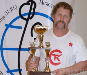 Суражанин победил на чемпионате мира по гиревому спорту