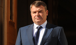 Сердюков провел ночь с Васильевой Сердюков провел ночь с Васильевой