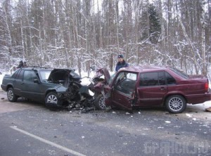 Водитель иномарки разбился насмерть в Брасовском районе