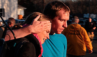 Мир скорбит после трагедии с детьми в США Мир скорбит после трагедии с детьми в США