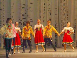 Знаменитый ансамбль «Родники» отметил 55-летие концертом