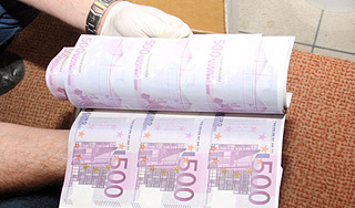 Раскрыта сеть фальшивомонетчиков Раскрыта сеть фальшивомонетчиков