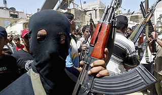 Похитители россиян в Сирии хотят $700 тыс. Похитители россиян в Сирии хотят $700 тыс.