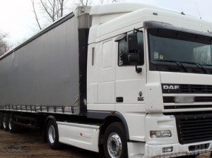 Водитель попался на незаконной перевозке косметики