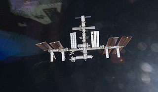 МКС защитят от микрометеоритов МКС защитят от микрометеоритов