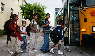 Школьница спасла автобус с одноклассниками Школьница спасла автобус с одноклассниками