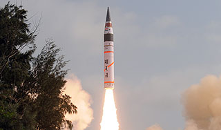 Сеул: Ракета КНДР способна достичь США Сеул: Ракета КНДР способна достичь США