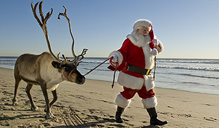 Санта и олень Рудольф прилетели на Чукотку Санта и олень Рудольф прилетели на Чукотку