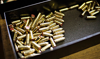 Американцы скупили 3-летний запас патронов Американцы скупили 3-летний запас патронов