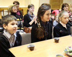 В Брянске наградили победителей конкурса детских открыток