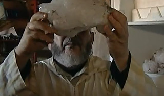 На жителя Марокко упал ледяной метеорит На жителя Марокко упал ледяной метеорит