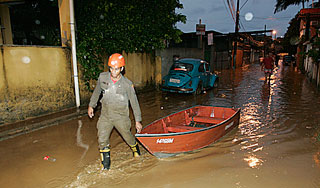 Рио-де-Жанейро уходит под воду Рио-де-Жанейро уходит под воду