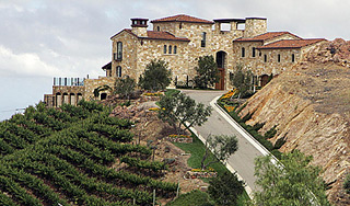 Россиянин купил особняк в Малибу за $75 млн Россиянин купил особняк в Малибу за $75 млн