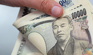 В японскую экономику вольют $226 млрд В японскую экономику вольют $226 млрд