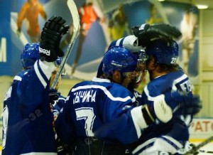 ХК «Брянск» обыграл «»Мордовию» только в первой встрече Sport-32.ru