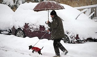 На Москву надвигается трехдневный снегопад На Москву надвигается трехдневный снегопад
