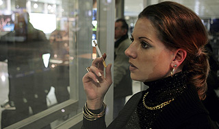 В России введут штрафы для курильщиков В России введут штрафы для курильщиков