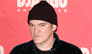 Тарантино протащил 60 рабов по грязи Тарантино протащил 60 рабов по грязи