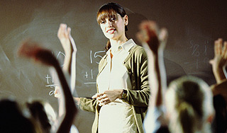 800 тысяч учителей получат доплаты 800 тысяч учителей получат доплаты