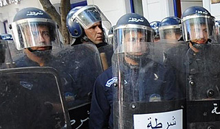 Россияне избежали плена в Алжире Россияне избежали плена в Алжире