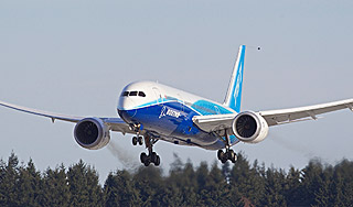 Boeing приостанавливает поставки Dreamliner Boeing приостанавливает поставки Dreamliner