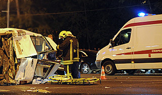 Автобус с паломниками разбился под Самарой Автобус с паломниками разбился под Самарой