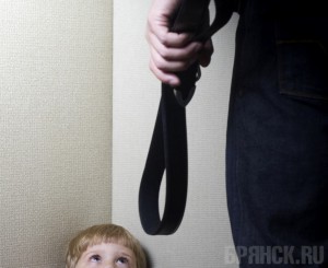 Отчима-садиста отправили за решетку