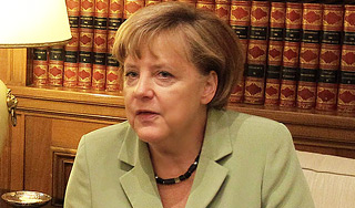 В кабинете Меркель нашли ковер Геринга В кабинете Меркель нашли ковер Геринга