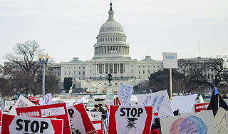 Правозащитники обвинили США в лицемерии Правозащитники обвинили США в лицемерии