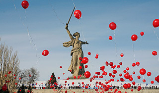 Путин: Сталинградская битва изменила мир Путин: Сталинградская битва изменила мир