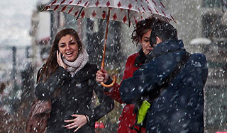 Москве обещают тепло и сильные снегопады Москве обещают тепло и сильные снегопады