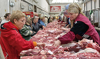 Россиянам предложили больше мяса и молока Россиянам предложили больше мяса и молока