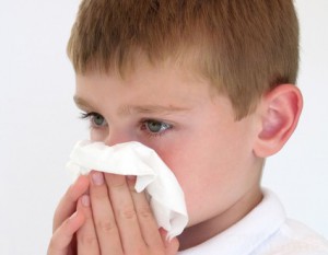 За неделю простудилось около пяти тысяч детей