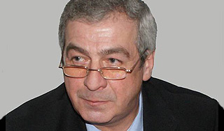 Генерал милиции поскользнулся и умер Генерал милиции поскользнулся и умер