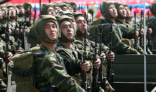 КНДР грозит США непредсказуемым ударом КНДР грозит США непредсказуемым ударом